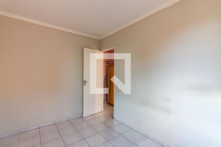 Quarto 2 de apartamento para alugar com 2 quartos, 45m² em Ayrosa, Osasco