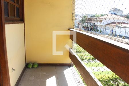 Varanda da sala de casa de condomínio para alugar com 2 quartos, 70m² em Ogiva, Cabo Frio