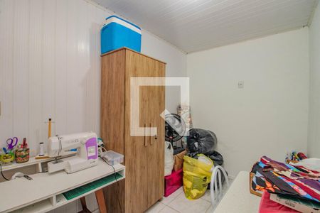 Quarto de casa à venda com 3 quartos, 90m² em Jardim Carvalho, Porto Alegre