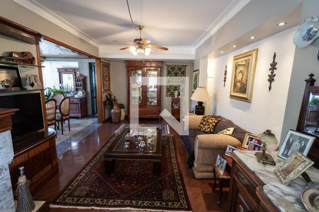 Sala de apartamento à venda com 3 quartos, 137m² em Petrópolis, Porto Alegre