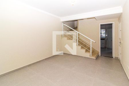 Sala de casa à venda com 2 quartos, 110m² em Veleiros, São Paulo