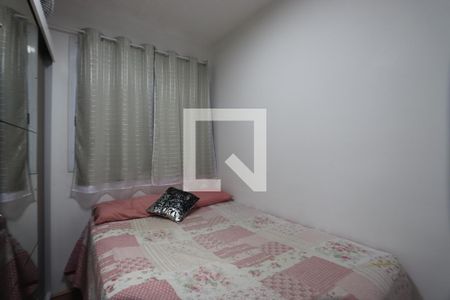 Quarto 2 de apartamento para alugar com 2 quartos, 34m² em Parque Sao Rafael, São Paulo