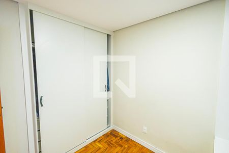 Quarto 1 de apartamento à venda com 3 quartos, 70m² em Carlos Prates, Belo Horizonte
