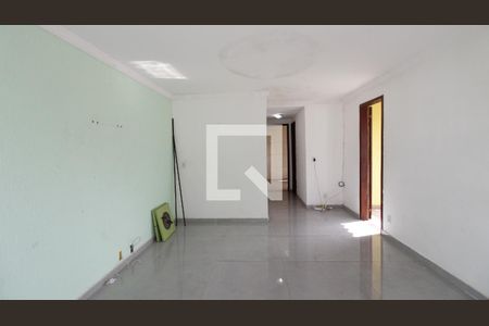 Sala 1 de casa de condomínio para alugar com 3 quartos, 100m² em Jacaré, Cabo Frio