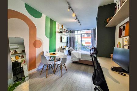Sala/Cozinha de kitnet/studio para alugar com 1 quarto, 24m² em Vila Buarque, São Paulo