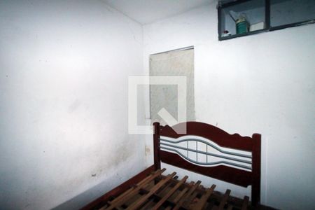 Quarto 1 de casa para alugar com 2 quartos, 80m² em Cordovil, Rio de Janeiro
