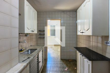Cozinha de kitnet/studio para alugar com 0 quarto, 28m² em Boqueirão, Praia Grande