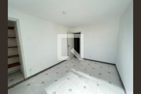 Quarto 1 de casa de condomínio para alugar com 2 quartos, 70m² em Anchieta, Nilópolis