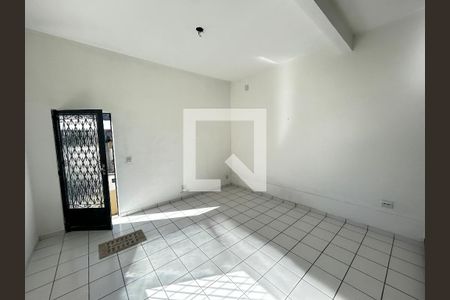 Sala de casa de condomínio para alugar com 2 quartos, 70m² em Anchieta, Nilópolis