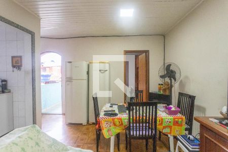 Casa 1 - sala de casa à venda com 5 quartos, 263m² em Jardim Miriam, São Paulo