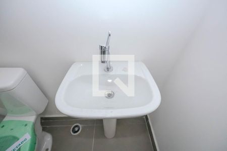 Banheiro de apartamento à venda com 1 quarto, 27m² em Bela Vista, São Paulo