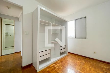 Quarto 2 de apartamento para alugar com 3 quartos, 62m² em Iapi, Osasco