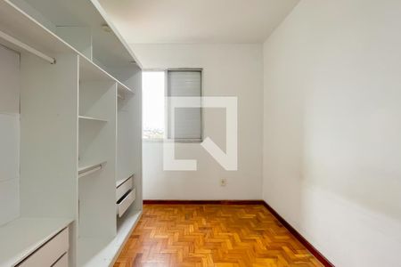 Quarto 2 de apartamento para alugar com 3 quartos, 62m² em Iapi, Osasco