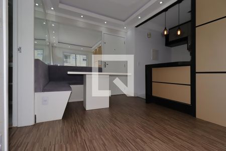 Sala de apartamento à venda com 1 quarto, 38m² em Santa Terezinha, Santo André
