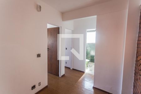 Sala 2/Corredor de apartamento para alugar com 3 quartos, 105m² em Sagrada Família, Belo Horizonte