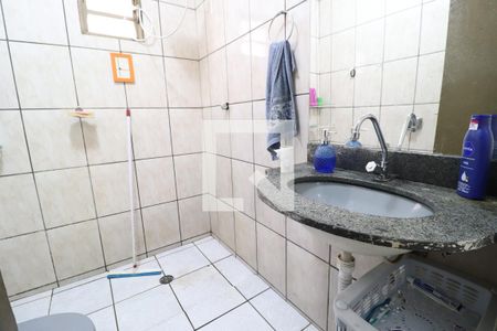 Banheiro Social de casa para alugar com 3 quartos, 140m² em Jardim Europa, Uberlândia