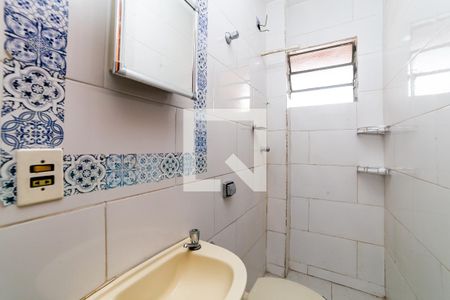 Banheiro de casa para alugar com 1 quarto, 40m² em Concórdia, Belo Horizonte