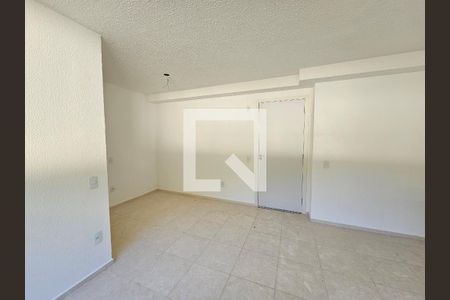 Sala de apartamento para alugar com 2 quartos, 40m² em Jardim Alvorada, Nova Iguaçu