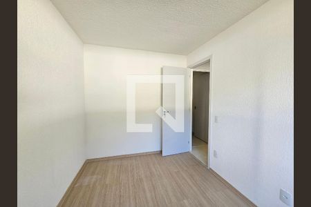 Quarto 1 de apartamento para alugar com 2 quartos, 40m² em Jardim Alvorada, Nova Iguaçu