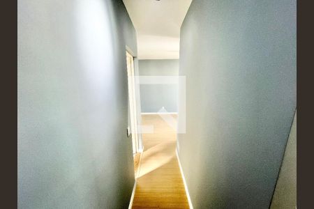 Corredor de apartamento para alugar com 2 quartos, 66m² em Lauzane Paulista, São Paulo