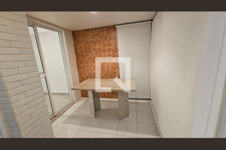 Sala/Cozinha de apartamento para alugar com 1 quarto, 50m² em Ponta da Praia, Santos