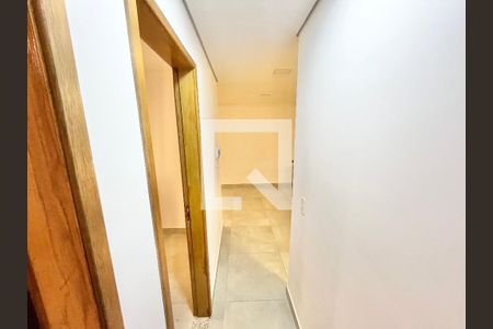 Corredor de apartamento para alugar com 2 quartos, 44m² em Santana, São Paulo