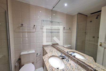 Banheiro de apartamento para alugar com 2 quartos, 96m² em Vila Gilda, Santo André