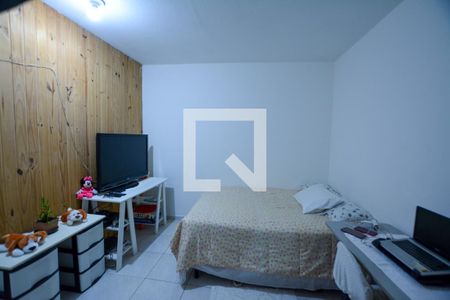 QUARTO 2 (casa 1) de casa à venda com 6 quartos, 216m² em Jardim Dracena, São Paulo