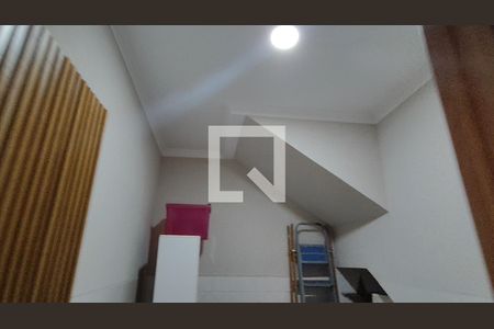 Casa à venda com 3 quartos, 145m² em Parque Maria Domitila, São Paulo