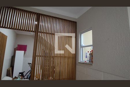 Casa à venda com 3 quartos, 145m² em Parque Maria Domitila, São Paulo