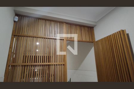 Casa à venda com 3 quartos, 145m² em Parque Maria Domitila, São Paulo