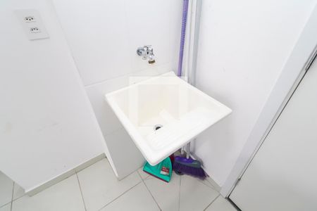 Sala/Cozinha de apartamento para alugar com 2 quartos, 36m² em Jardim Soares, São Paulo