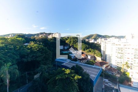 Vista da Sala de apartamento à venda com 2 quartos, 56m² em Santa Rosa, Niterói