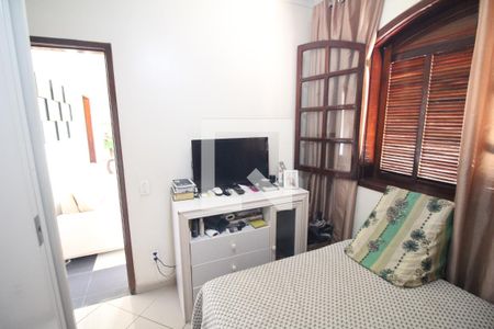 Quarto 1 de casa à venda com 3 quartos, 290m² em Barreiro, Belo Horizonte