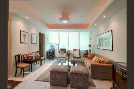 Sala de casa à venda com 3 quartos, 180m² em Vila Isabel, Rio de Janeiro