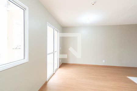 Apartamento à venda com 3 quartos, 71m² em Humaitá, Porto Alegre