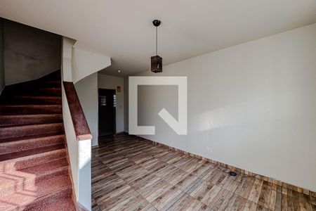 Sala de casa para alugar com 2 quartos, 180m² em Vila Prudente, São Paulo