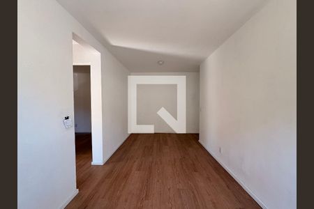 Sala de apartamento para alugar com 2 quartos, 49m² em Cidade São Jorge, Santo André