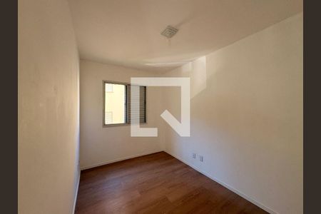 Quarto 1 de apartamento para alugar com 2 quartos, 49m² em Cidade São Jorge, Santo André