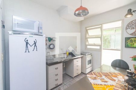 Cozinha de apartamento para alugar com 2 quartos, 75m² em Bom Fim, Porto Alegre