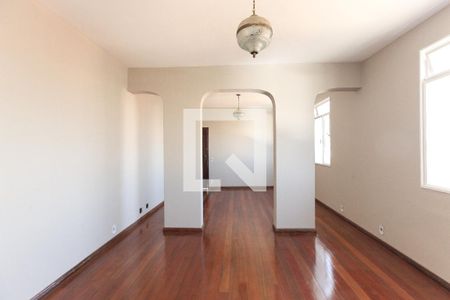 Apartamento para alugar com 3 quartos, 145m² em Barreiro, Belo Horizonte