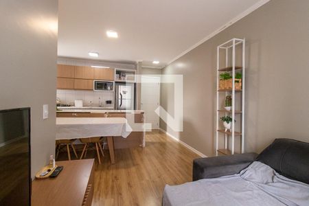 Sala/Cozinha de apartamento para alugar com 3 quartos, 78m² em Campo Comprido, Curitiba
