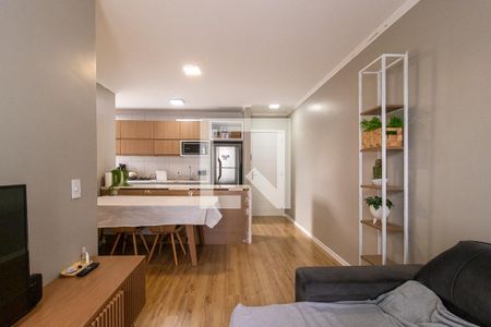 Sala/Cozinha de apartamento para alugar com 3 quartos, 78m² em Campo Comprido, Curitiba