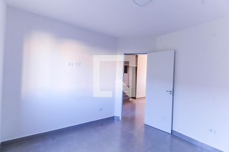 Quarto 1 de apartamento para alugar com 2 quartos, 40m² em Vila Canero, São Paulo