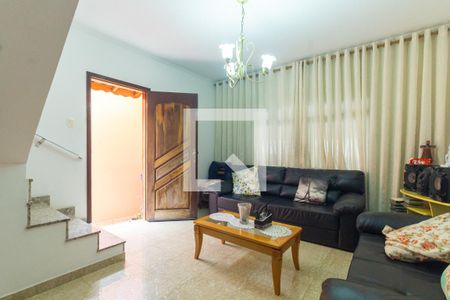 Casa à venda com 3 quartos, 138m² em Vila Carlos de Campos, São Paulo