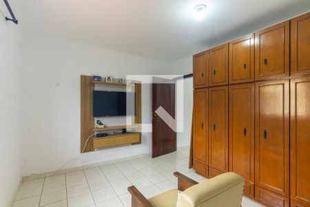 Casa à venda com 3 quartos, 138m² em Vila Carlos de Campos, São Paulo