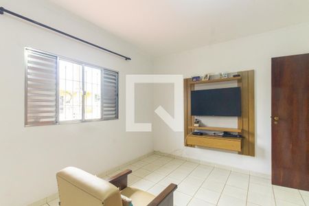 Casa à venda com 3 quartos, 138m² em Vila Carlos de Campos, São Paulo