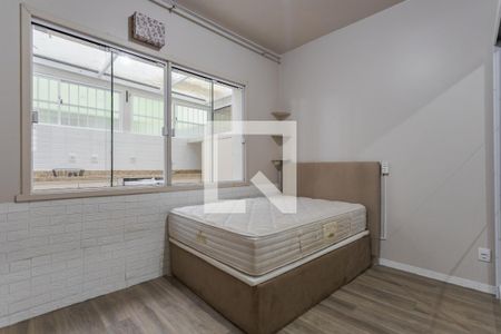 Quarto 1 de apartamento para alugar com 2 quartos, 50m² em Cristo Redentor, Porto Alegre