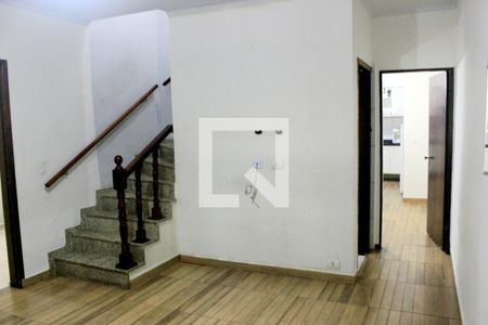 Sala de casa para alugar com 3 quartos, 240m² em Jardim Bebedouro, Guarulhos