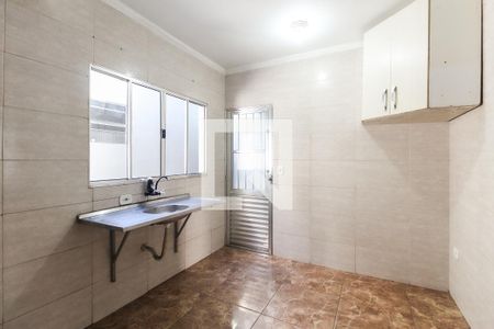 Sala - Cozinha de casa para alugar com 2 quartos, 55m² em Conjunto Habitacional Aguia de Haia, São Paulo